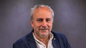 Faculty: Raymond Schefer